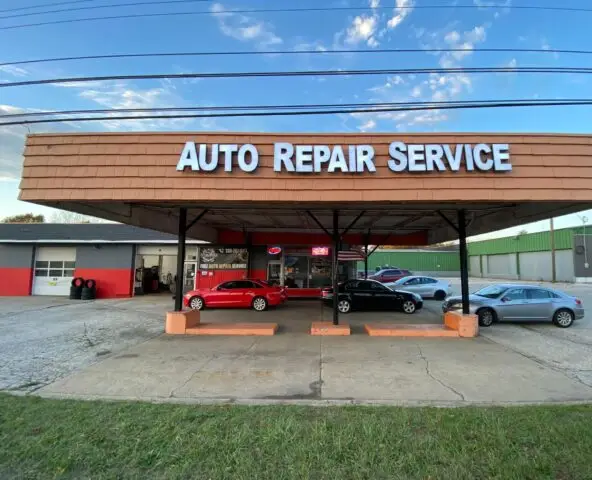 Photo of the front of the Auto Repair Shop, Nogueira Automotive Mechanic, LLC